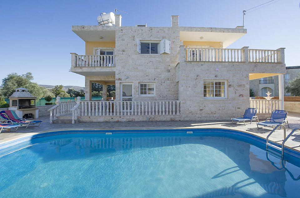 Недвижимость на Кипре: вилла, дом в Полисе №5357