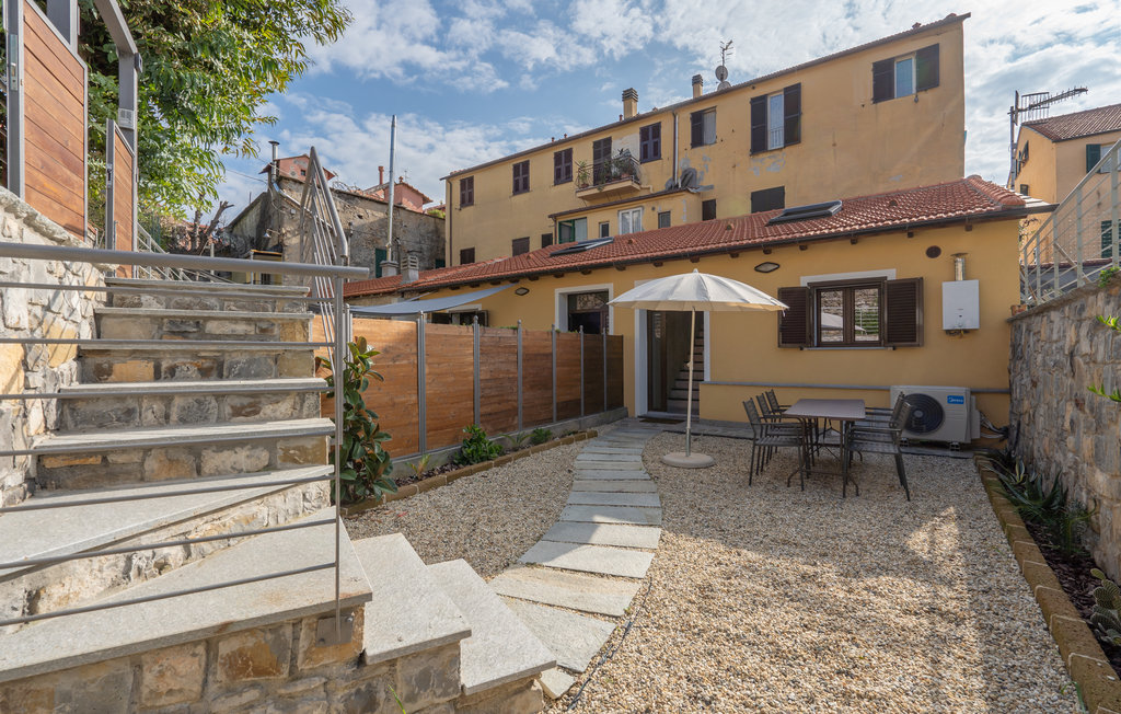 Недвижимость в Италии: вилла, дом в Лигурии №8556