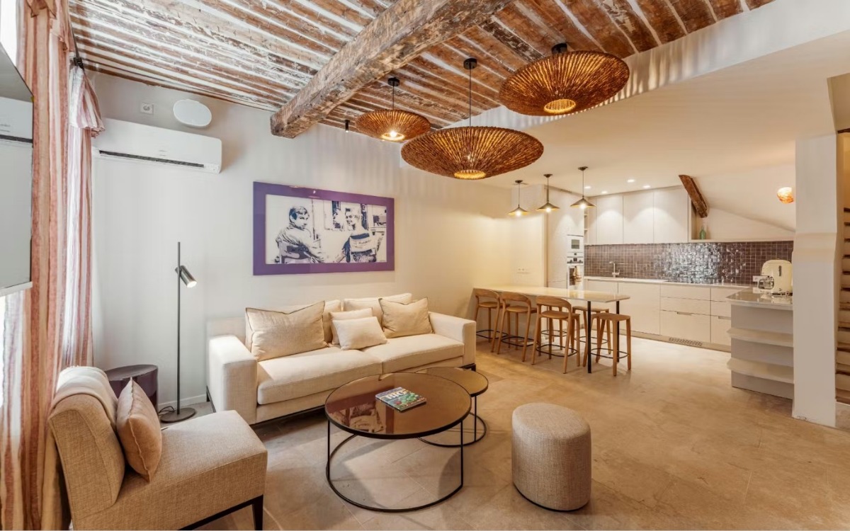 �������� � ���� , 