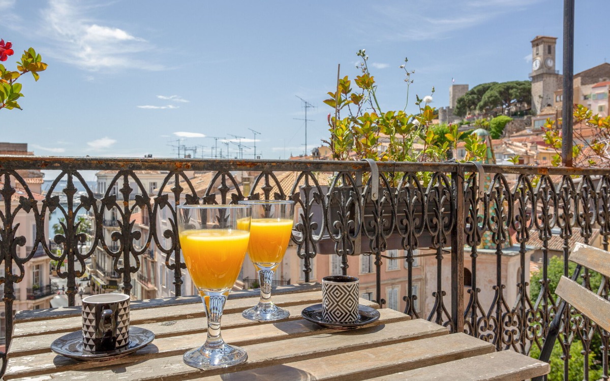 �������� � ���� , 